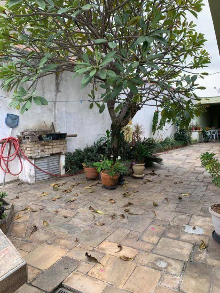 Casa, 3 quartos, 132 m² - Foto 1