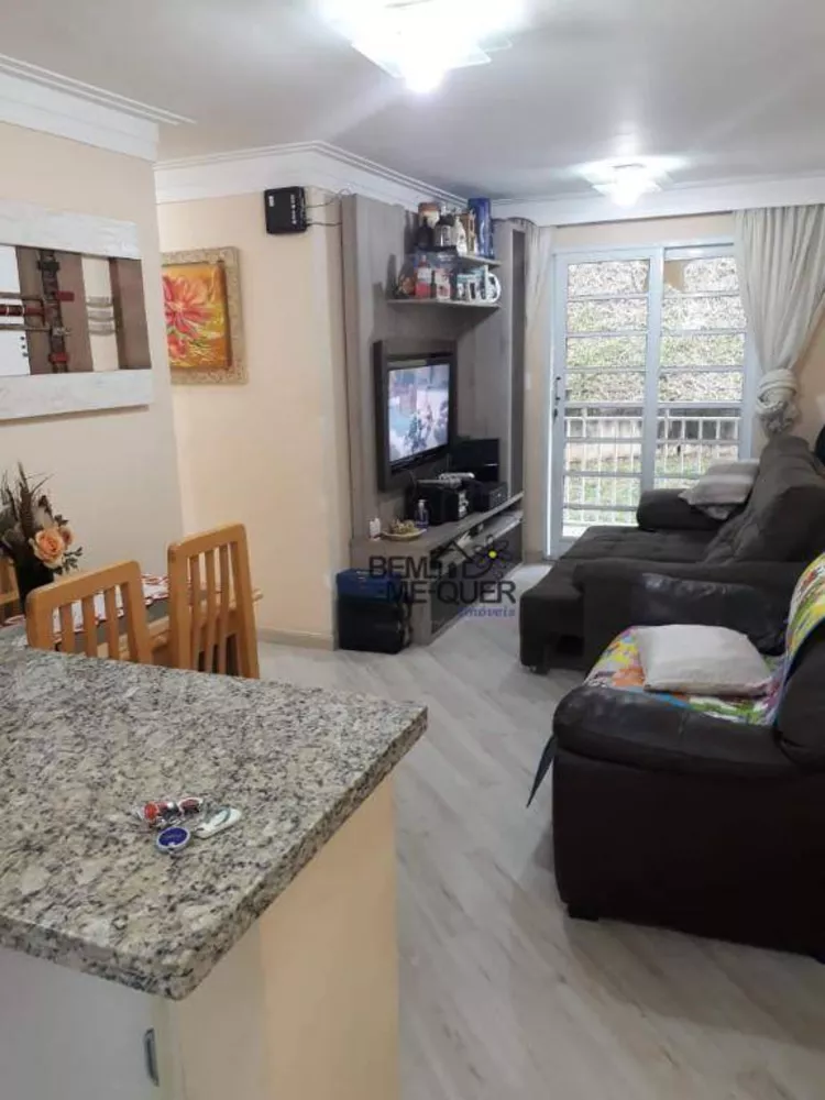 Apartamento à venda com 3 quartos, 60m² - Foto 1