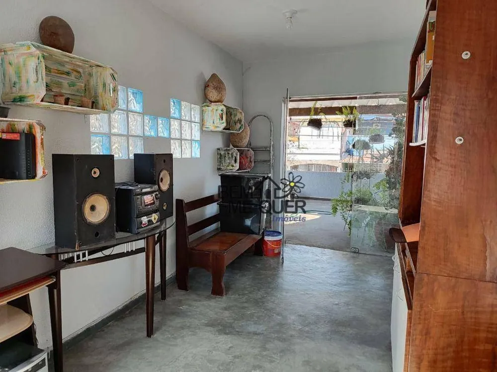Casa, 3 quartos, 232 m² - Foto 2