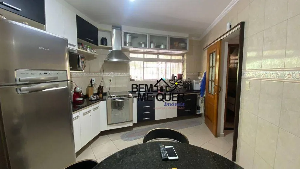 Sobrado, 3 quartos, 244 m² - Foto 10