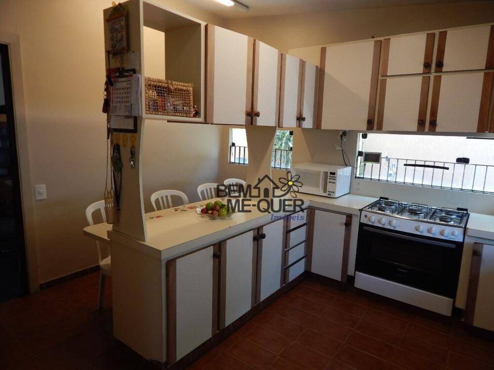 Sobrado, 7 quartos, 400 m² - Foto 4