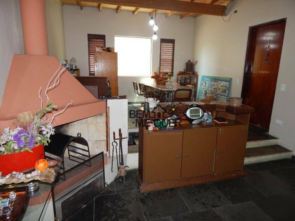 Sobrado, 7 quartos, 400 m² - Foto 1