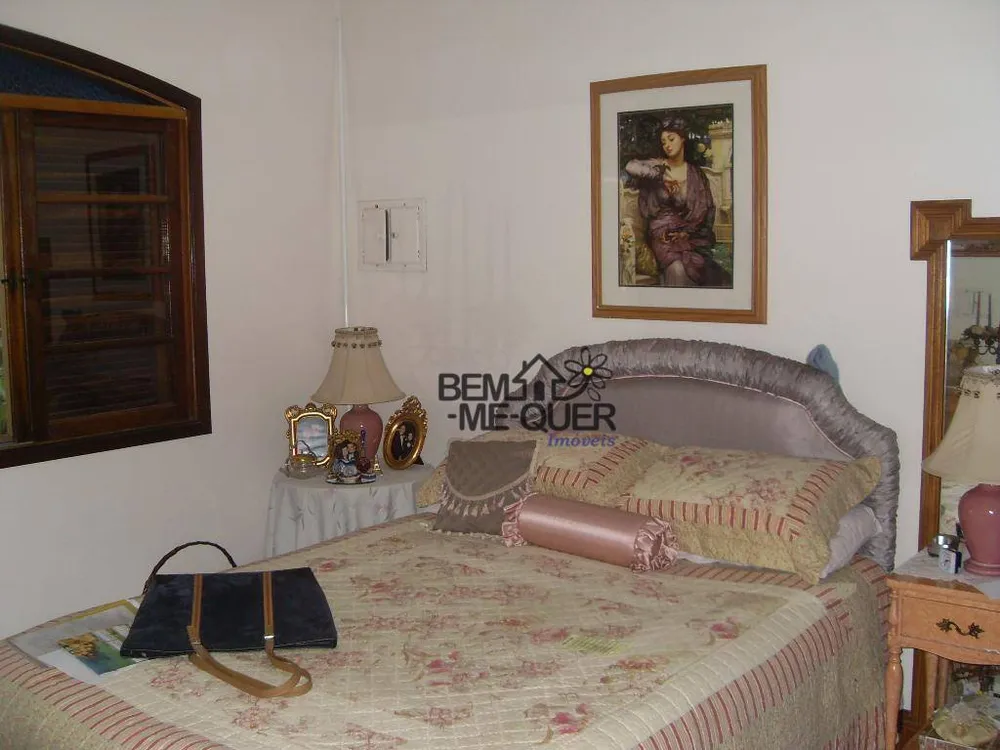 Casa, 3 quartos, 245 m² - Foto 4