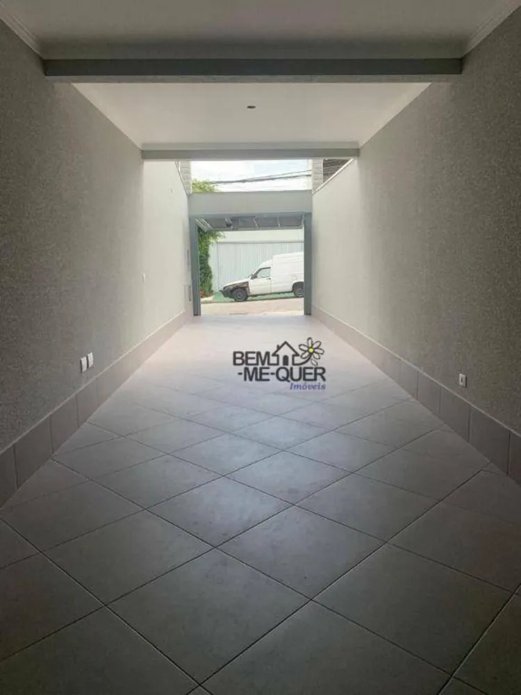 Sobrado, 3 quartos, 180 m² - Foto 1