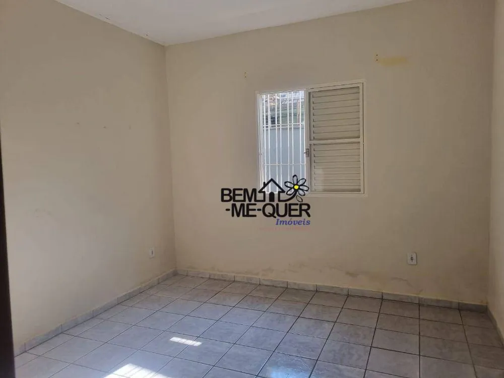 Casa, 3 quartos, 190 m² - Foto 2