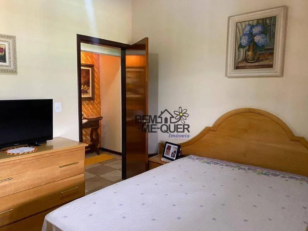 Chácara, 3 quartos, 1610 m² - Foto 2
