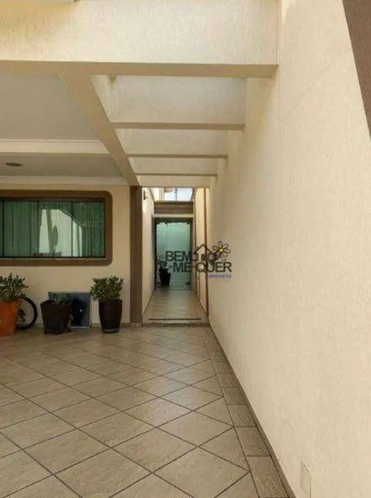 Sobrado, 4 quartos, 240 m² - Foto 2