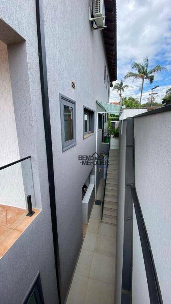 Sobrado, 4 quartos, 537 m² - Foto 2