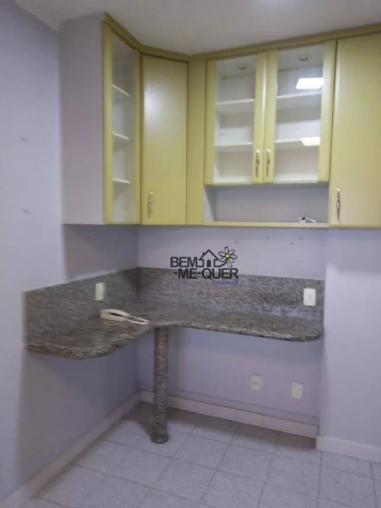 Apartamento à venda com 3 quartos, 105m² - Foto 3