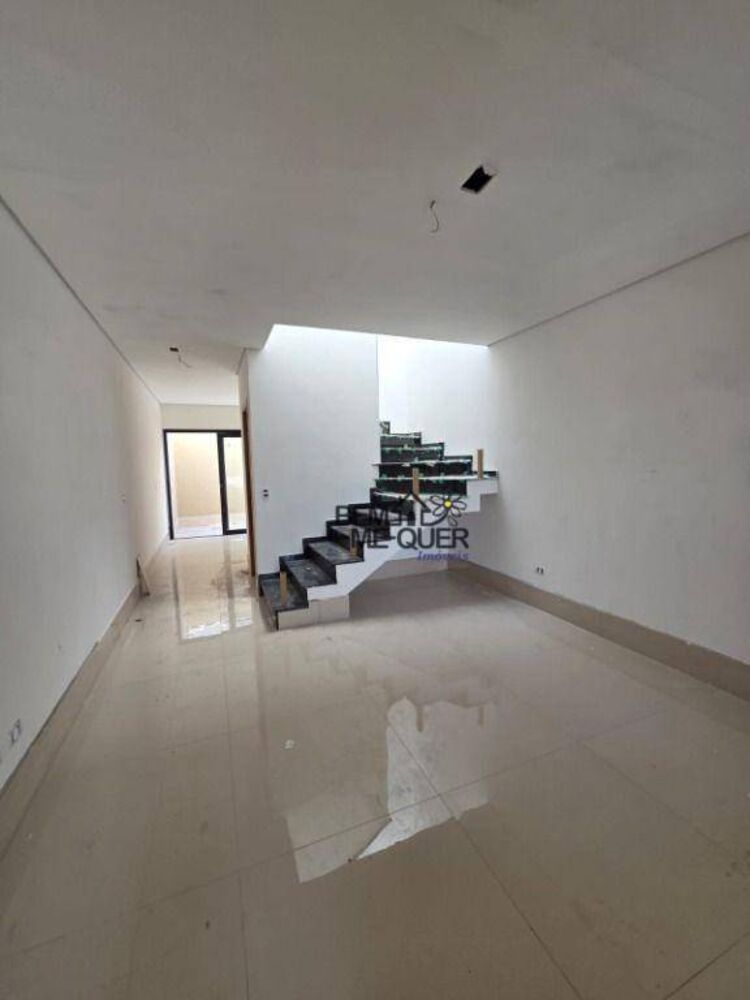 Sobrado à venda com 3 quartos, 120m² - Foto 2
