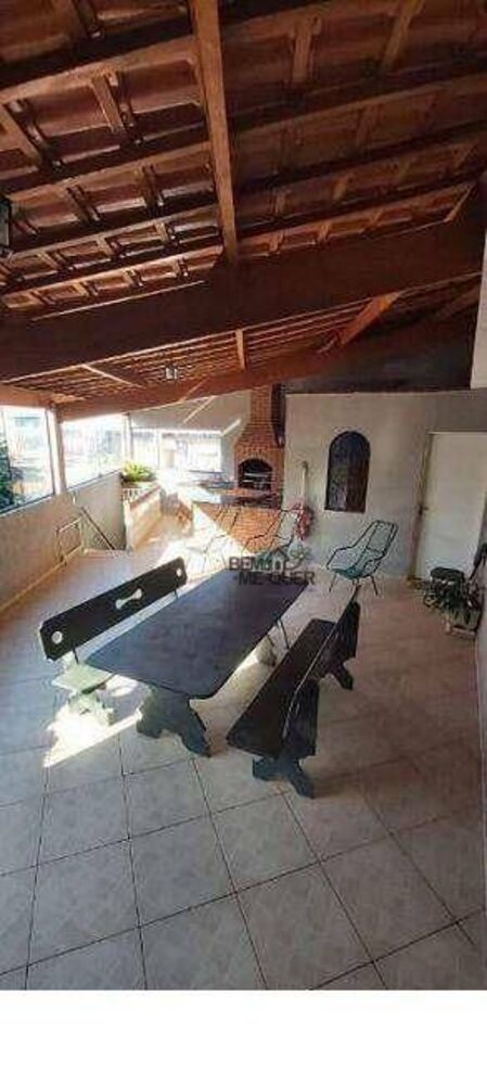 Casa, 2 quartos, 136 m² - Foto 1
