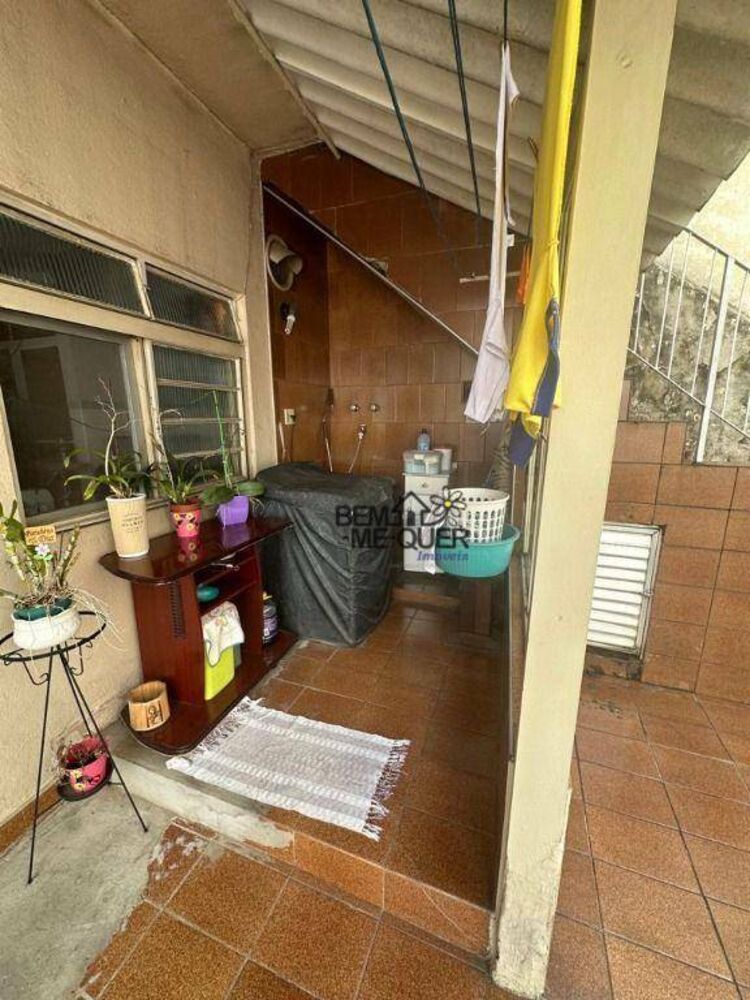 Casa, 4 quartos, 261 m² - Foto 2