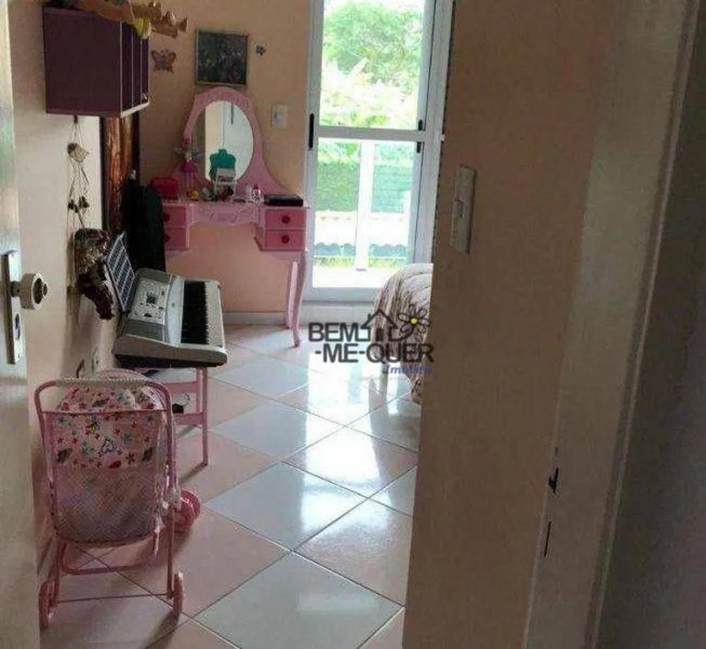 Sobrado, 4 quartos, 303 m² - Foto 1