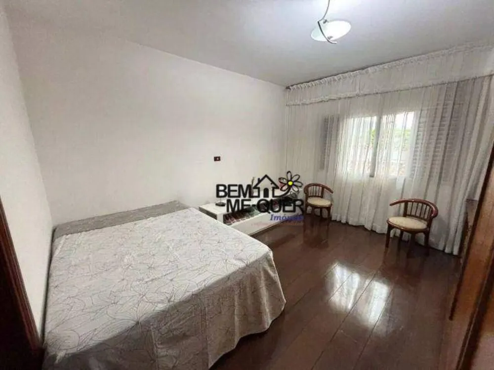 Sobrado, 3 quartos, 240 m² - Foto 1