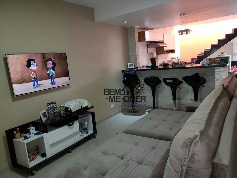 Sobrado, 3 quartos, 240 m² - Foto 1