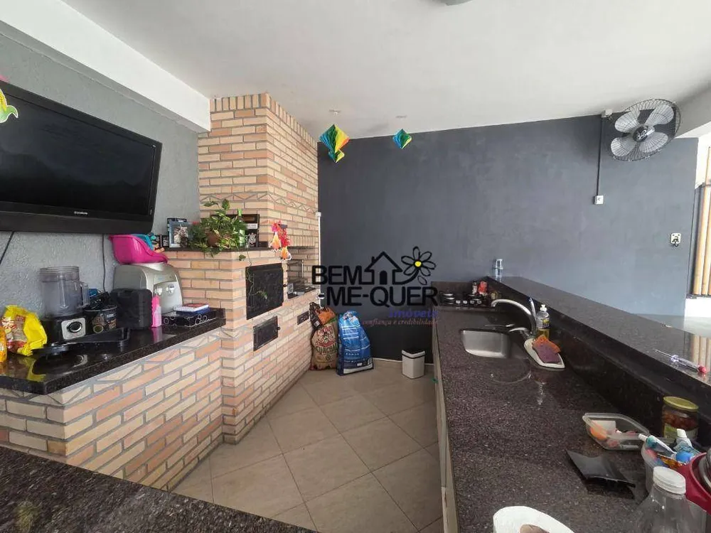 Casa, 3 quartos, 163 m² - Foto 1