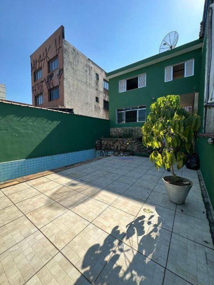 Sobrado à venda e aluguel com 3 quartos, 298m² - Foto 4