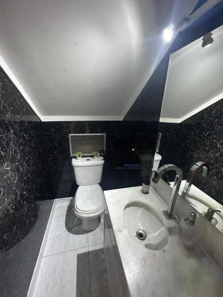 Sobrado, 4 quartos, 236 m² - Foto 8