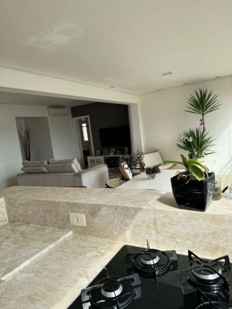 Apartamento, 3 quartos, 117 m² - Foto 2