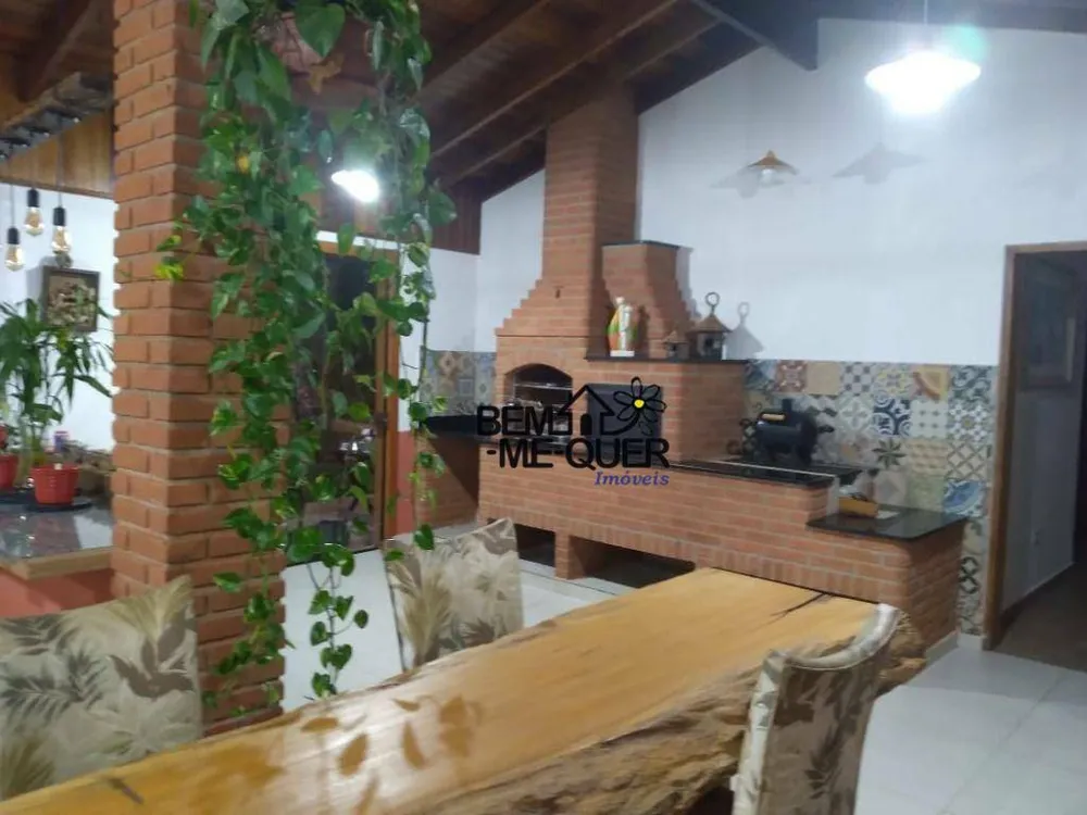 Chácara, 3 quartos, 2730 m² - Foto 3