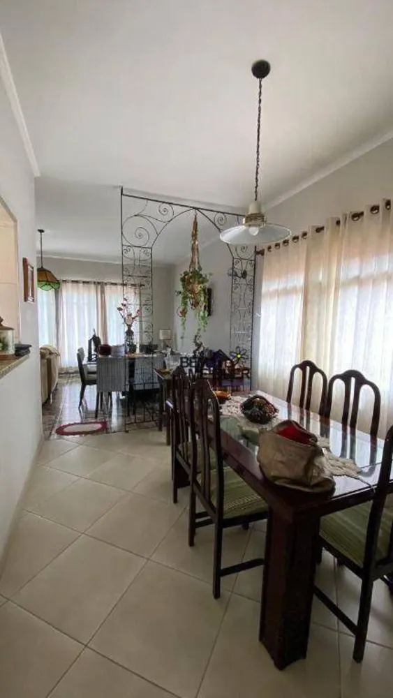 Casa, 3 quartos, 193 m² - Foto 3
