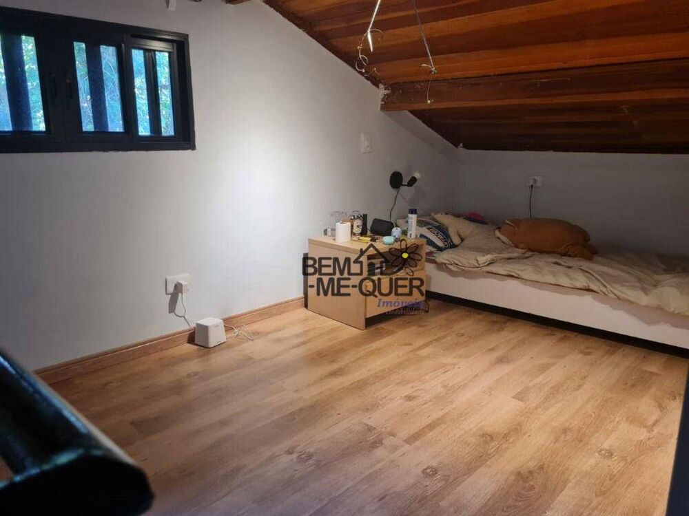 Sobrado, 4 quartos, 250 m² - Foto 1