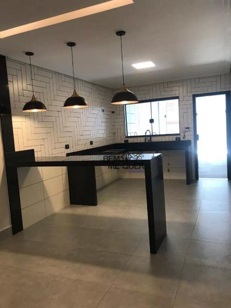 Sobrado à venda com 3 quartos, 210m² - Foto 3