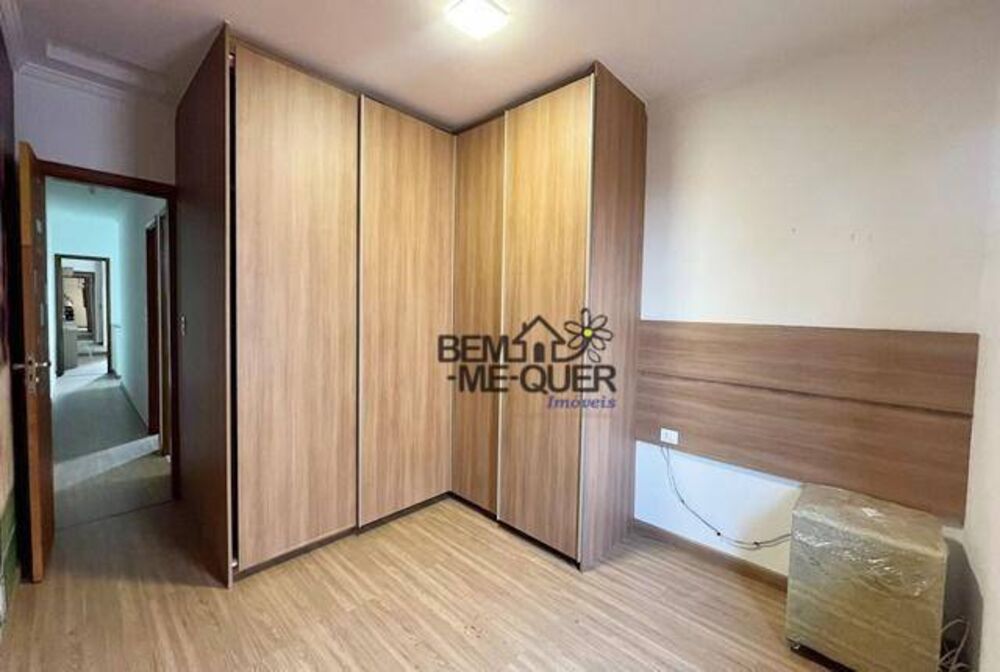 Sobrado à venda com 3 quartos, 191m² - Foto 2