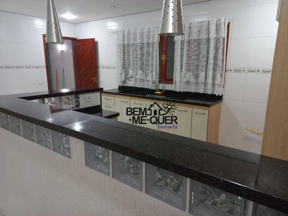 Casa, 3 quartos, 207 m² - Foto 2