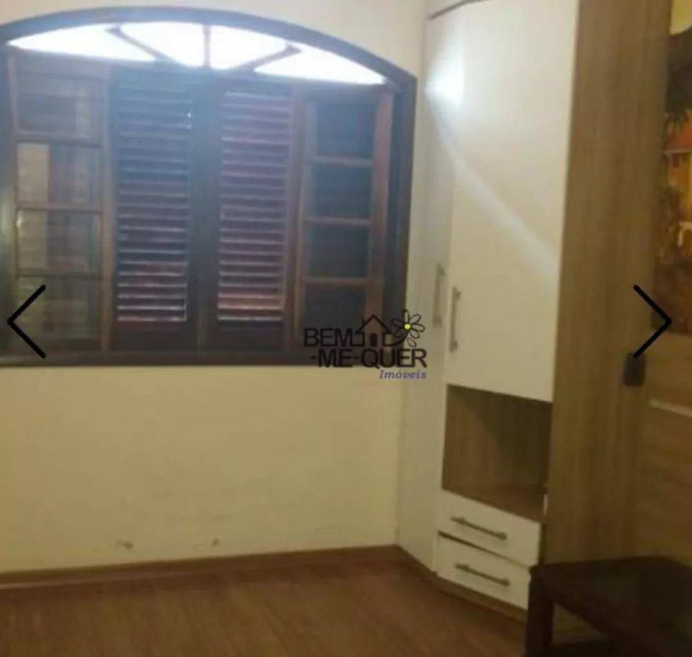 Casa à venda com 4 quartos, 195m² - Foto 4