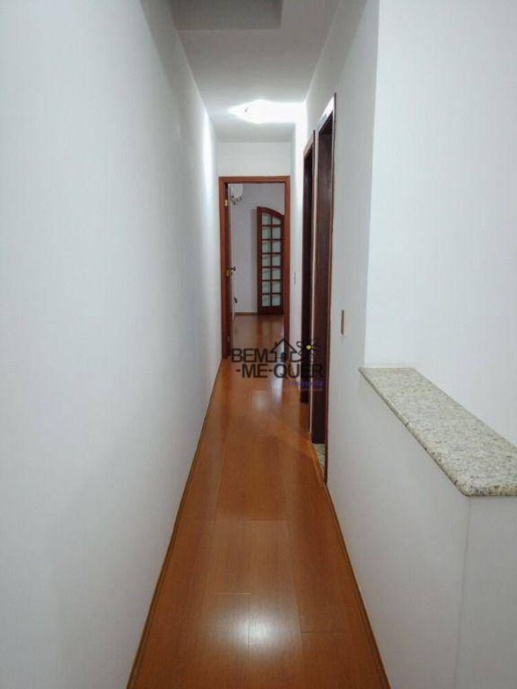Sobrado, 3 quartos, 223 m² - Foto 1