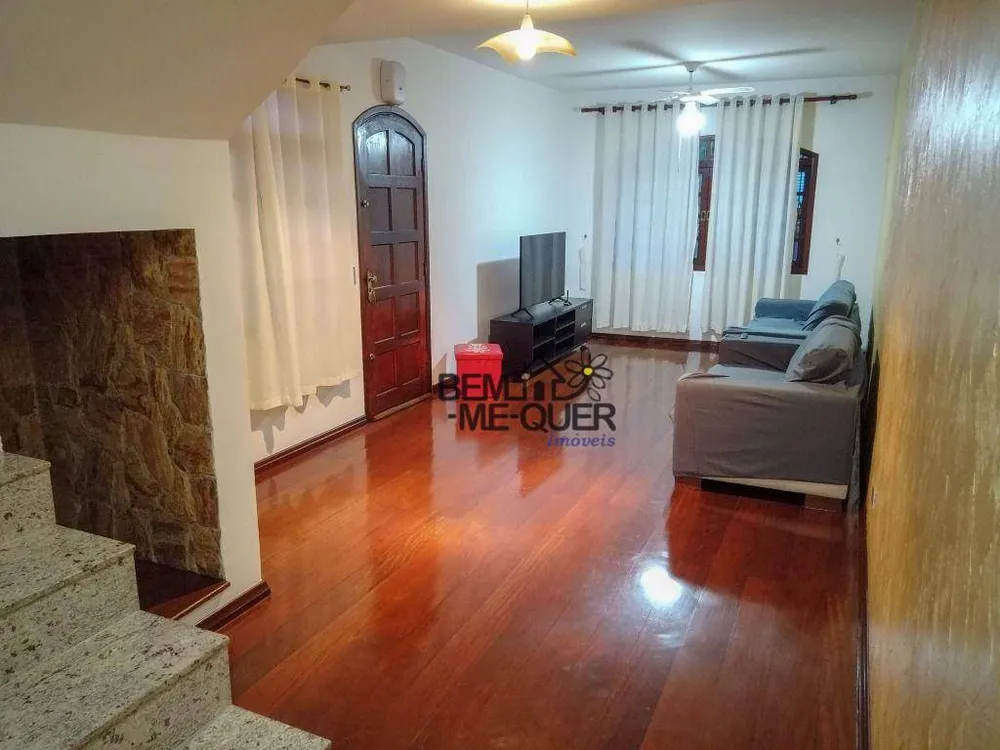 Sobrado, 3 quartos, 223 m² - Foto 2