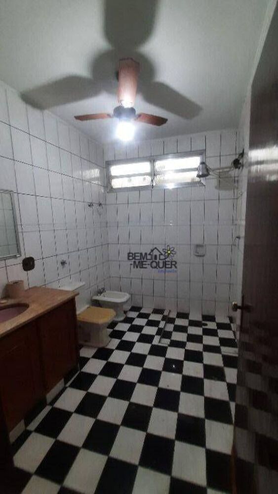 Casa, 4 quartos, 200 m² - Foto 1