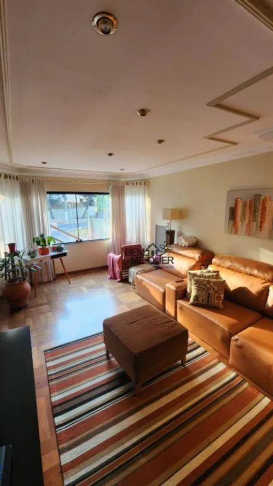 Sobrado, 4 quartos, 240 m² - Foto 1