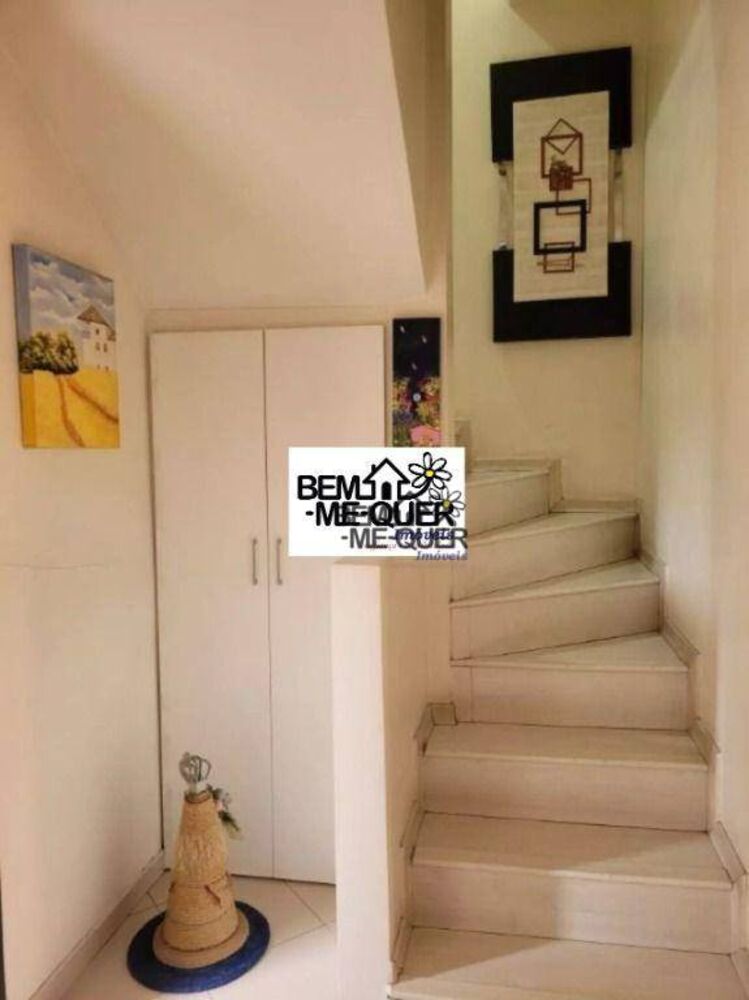 Sobrado à venda com 3 quartos, 100m² - Foto 2