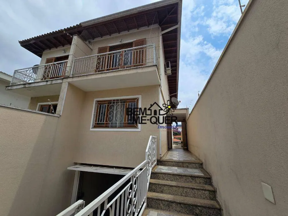 Sobrado, 3 quartos, 214 m² - Foto 1