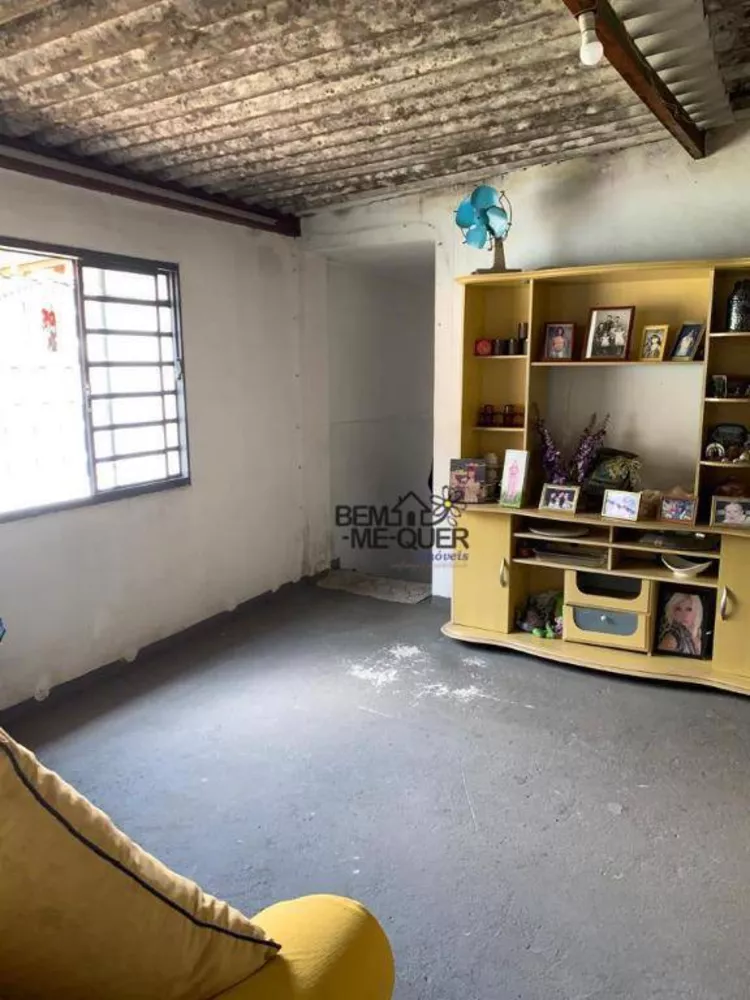 Sobrado à venda com 2 quartos, 170m² - Foto 4