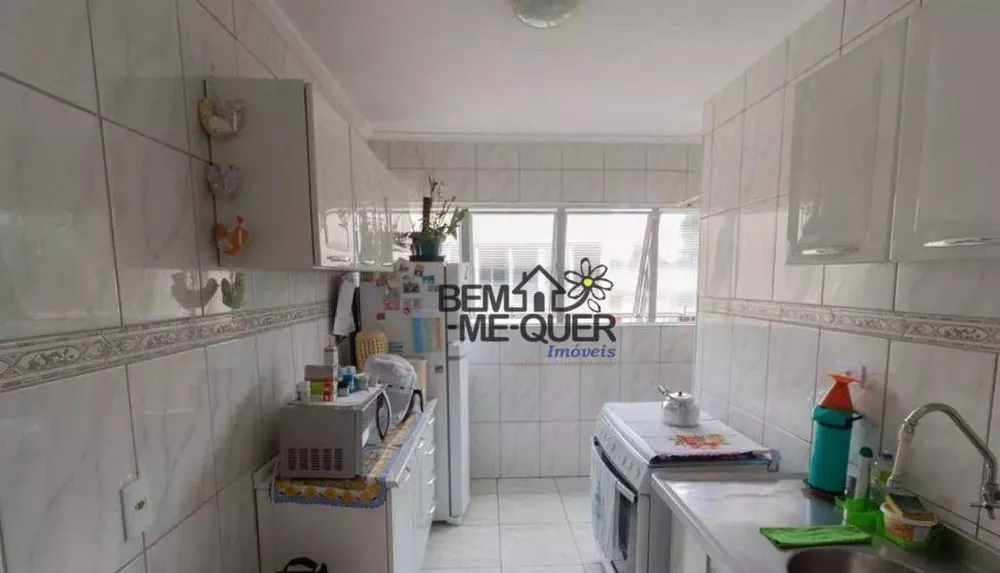 Apartamento à venda com 2 quartos, 62m² - Foto 4