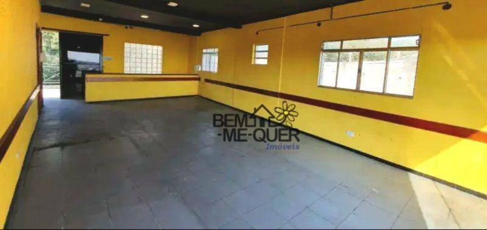 Casa à venda com 5 quartos, 373m² - Foto 2