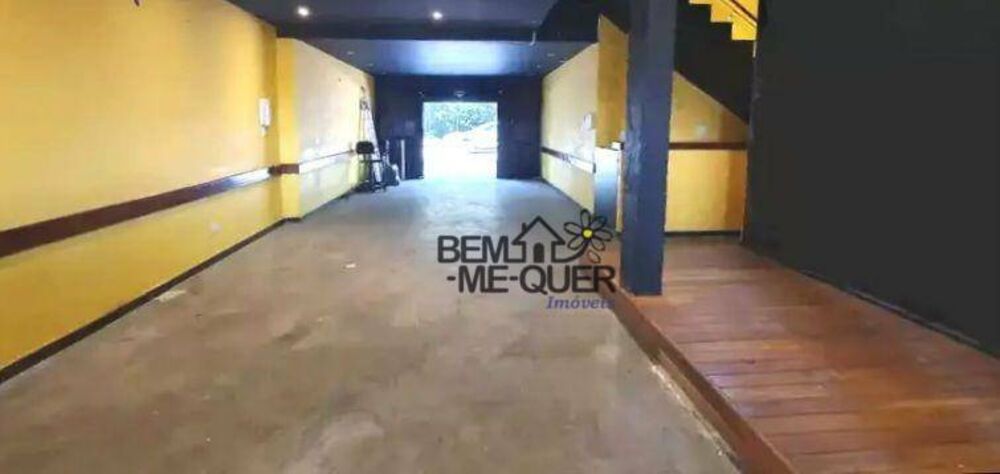 Casa à venda com 5 quartos, 373m² - Foto 3