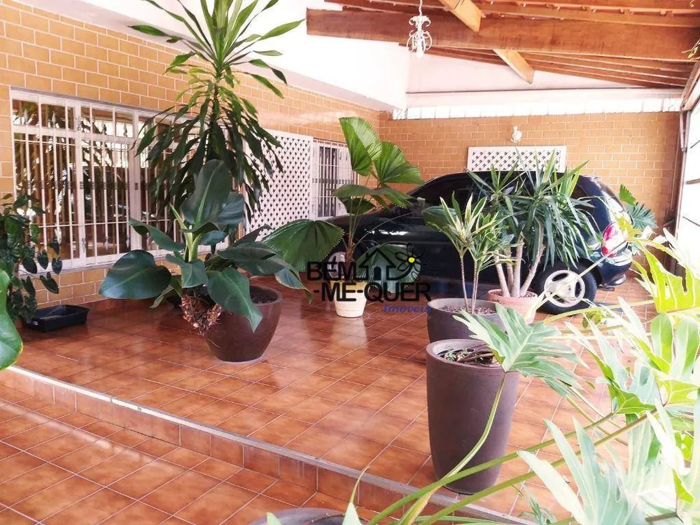 Casa, 3 quartos, 200 m² - Foto 9