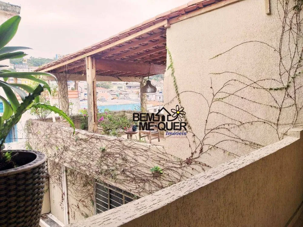 Casa, 3 quartos, 200 m² - Foto 13