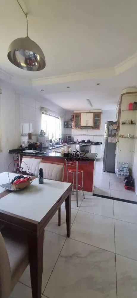 Sobrado, 3 quartos, 274 m² - Foto 8