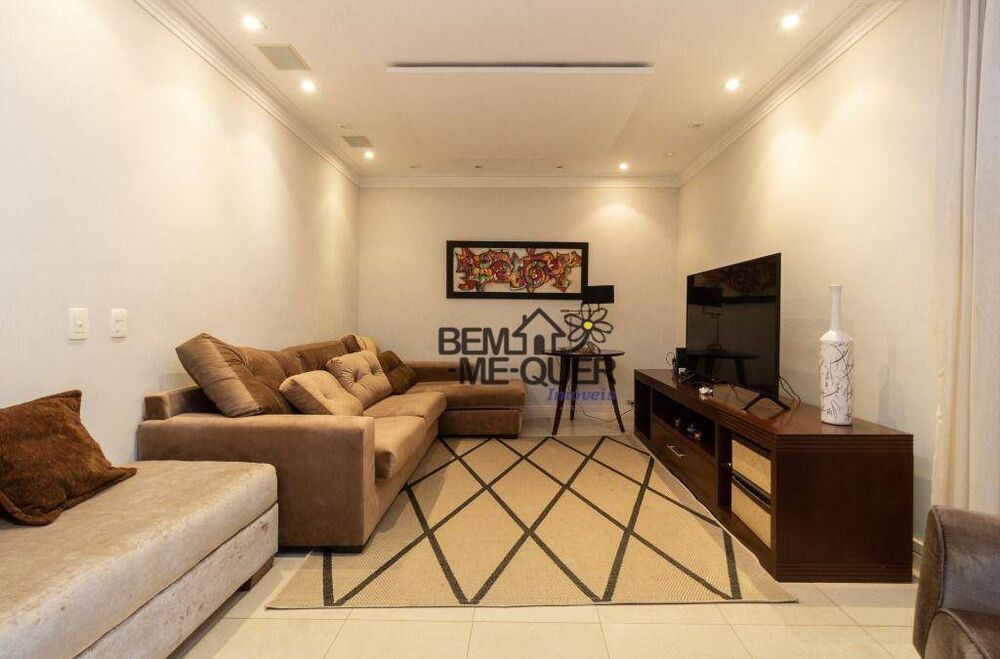 Casa à venda com 3 quartos, 230m² - Foto 2