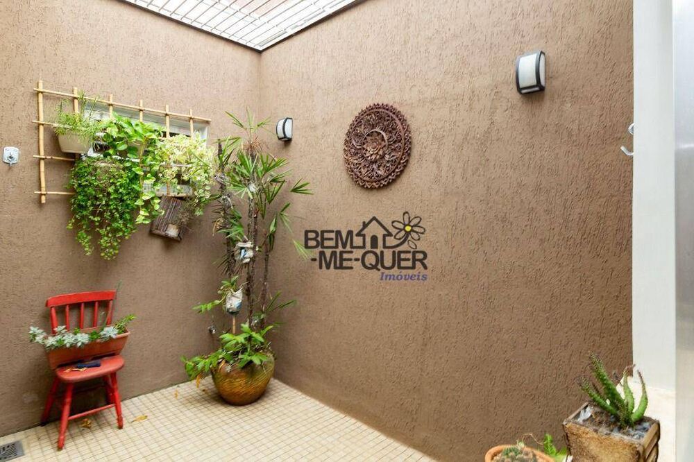Casa à venda com 3 quartos, 230m² - Foto 30