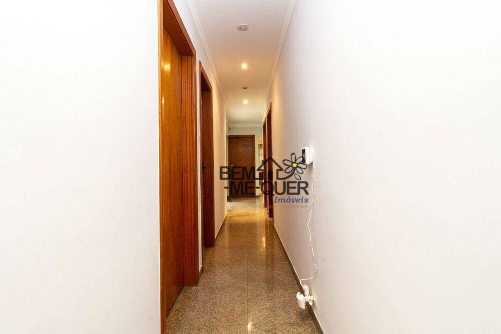 Casa à venda com 3 quartos, 230m² - Foto 32