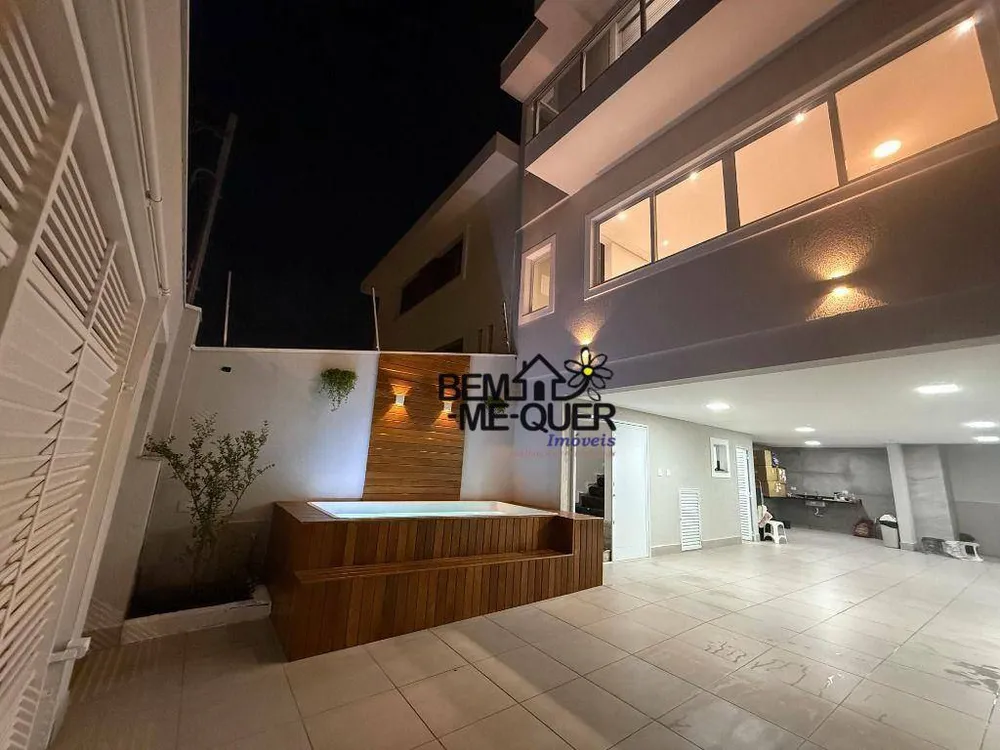Sobrado, 3 quartos, 200 m² - Foto 1