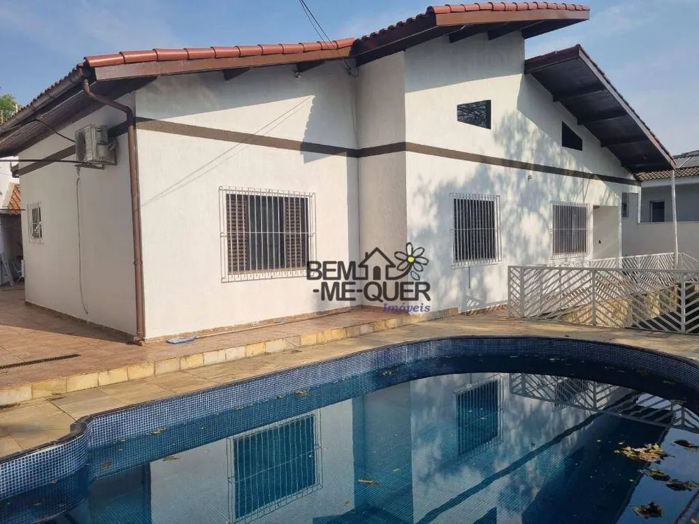 Casa, 4 quartos, 300 m² - Foto 1