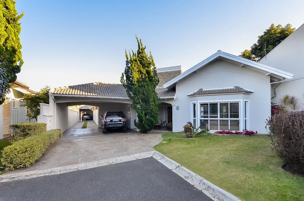 Casa, 3 quartos, 312 m² - Foto 1
