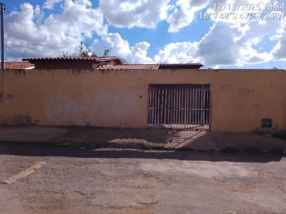 Casa, 2 quartos, 185 m² - Foto 1